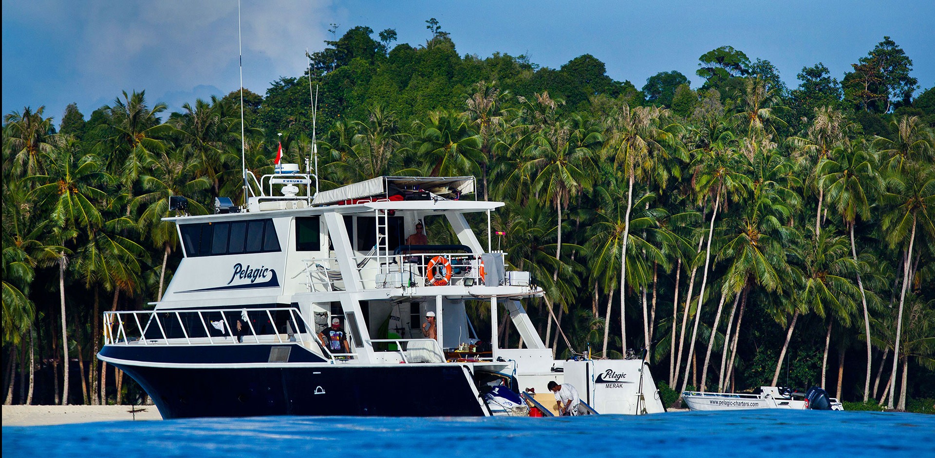 Surfing with Charter Yacht